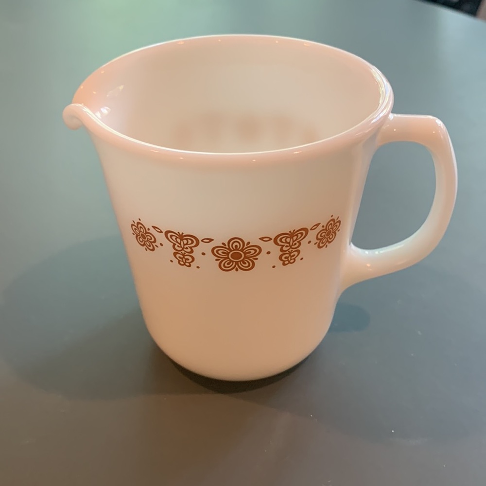 PYREX "Butterfly Gold" Creamer